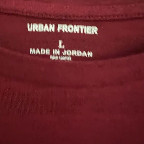 Men’s Urban Frontier Crew neck Tshirt
Cotton blend Sz L, deep Heather Red NWT - Picture 9 of 9